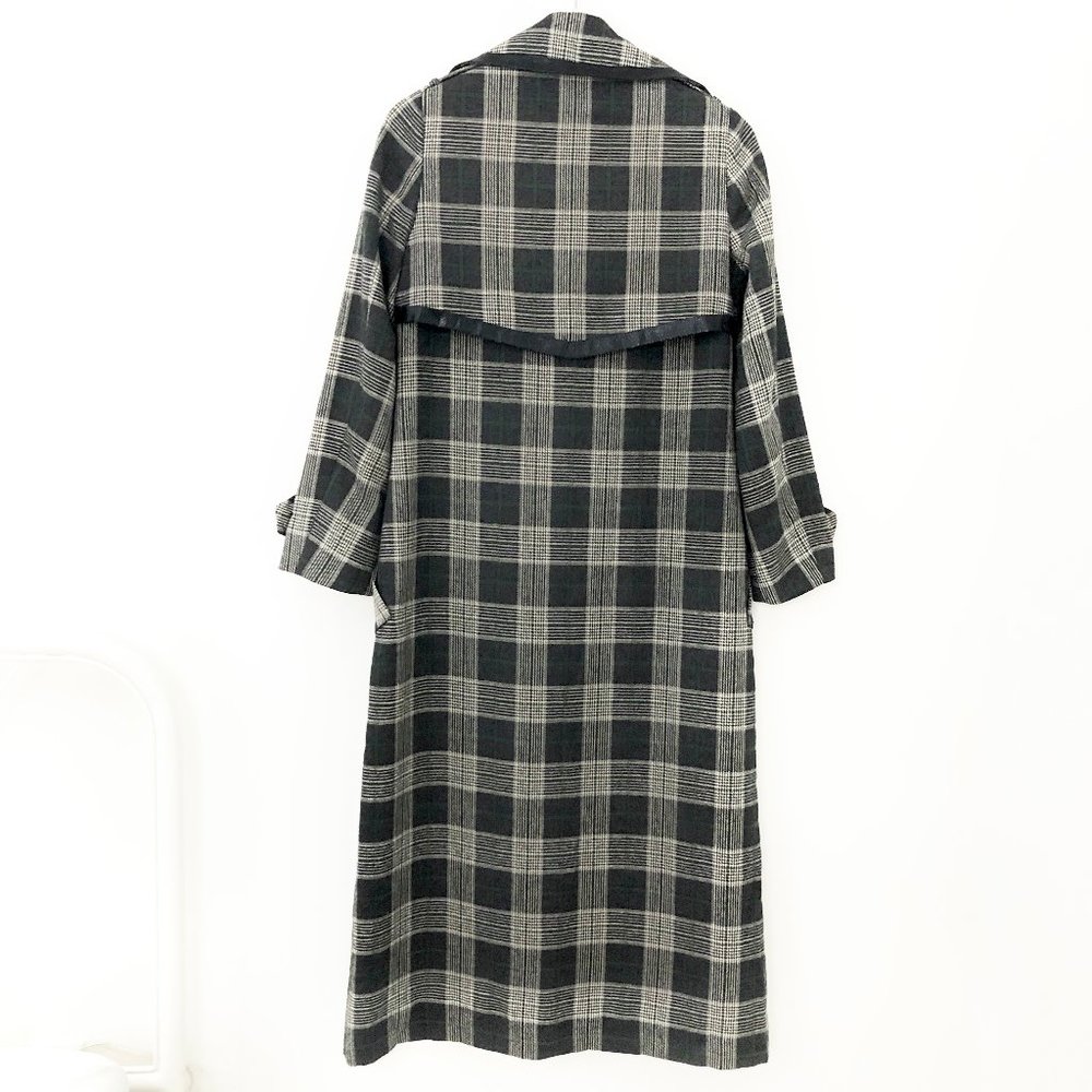 Vintage Black and Gray Plaid Trench Coat - Picture 7 of 8